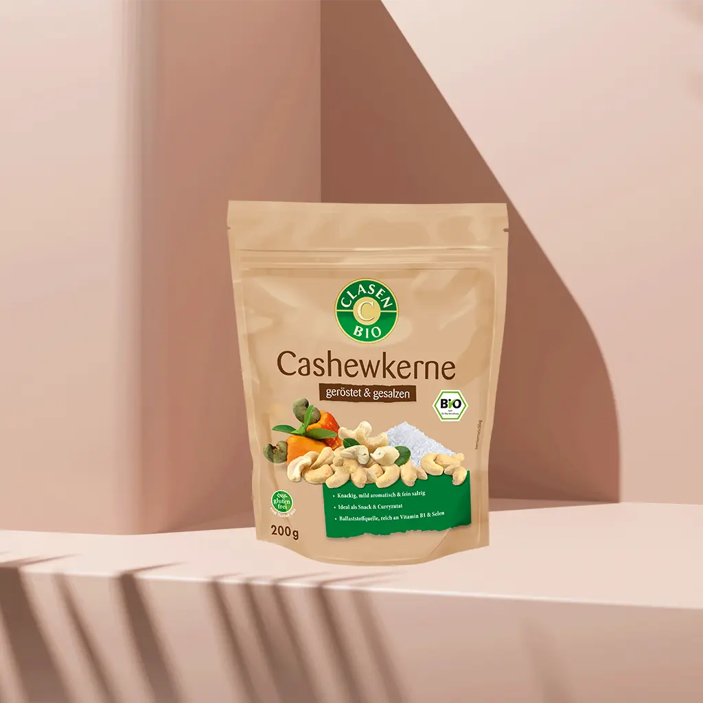 Verpackung Bio-Cashewkerne geröstet und gesalzen 200 g von CLASEN BIO – knackige, gewürzte Cashews in Beutel