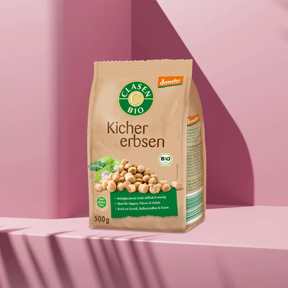 Verpackung Bio-Kichererbsen in Demeter Qualität 500 g von CLASEN BIO – goldgelbe Hülsenfrüchte aus biodynamischem Anbau im transparenten Beutel.